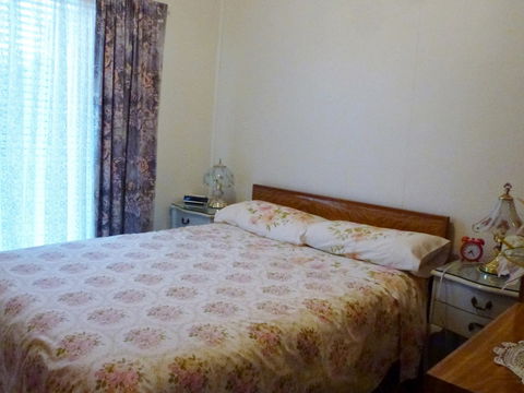 Parkers Holiday Cottages - Port Augusta Accommodation 2