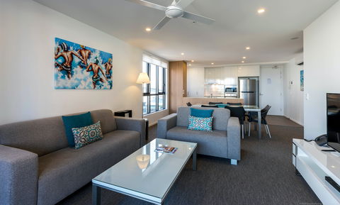 Synergy  Broadbeach - Port Augusta Accommodation 0