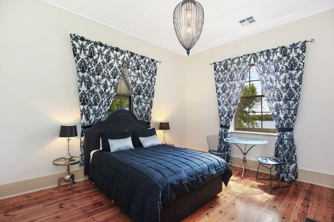 Wellington Courthouse. - Port Augusta Accommodation 1