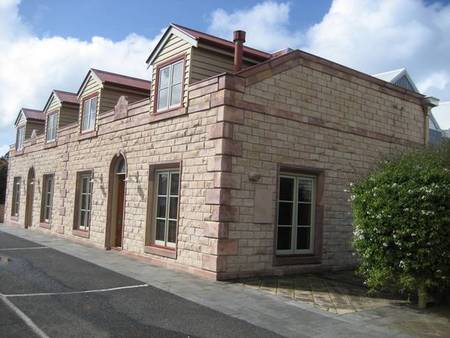 54 On Bank - Port Augusta Accommodation 0