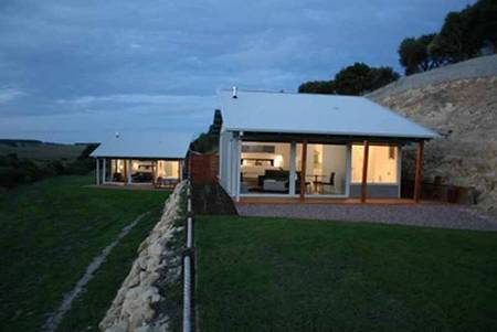 Anchors Port Campbell - Port Augusta Accommodation 5