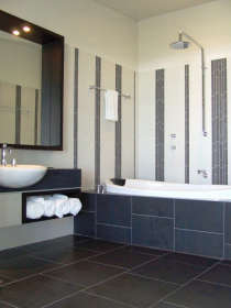 Hearns Beachside Villas - Port Augusta Accommodation 5