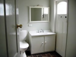 Lochinver Farm - Port Augusta Accommodation 2