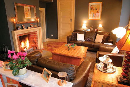 Azidene House - Port Augusta Accommodation 2
