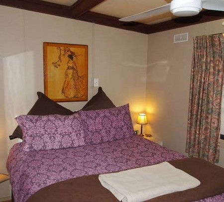 Lyle Hill Accommodation - Port Augusta Accommodation 2