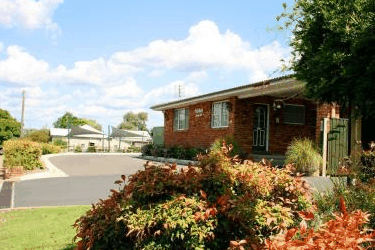 Cadman Apartments - Port Augusta Accommodation 0