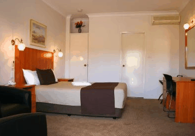 Cadman Apartments - Port Augusta Accommodation 4
