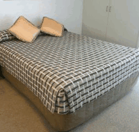 Summer East Serviced Apartments