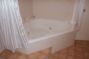 Burke & Wills Motor Inn - Port Augusta Accommodation 0