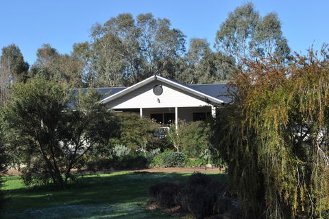 Mansfield Spa Retreat - Port Augusta Accommodation 0