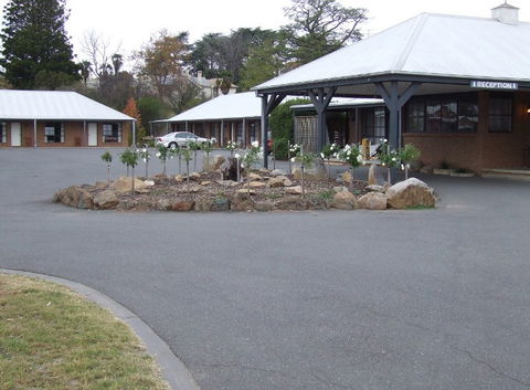Swaggers Motor Inn, Yass - Port Augusta Accommodation 0