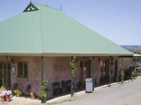 Lloyd Brothers Wine & Olive Company - McLaren Vale - Port Augusta Accommodation 0