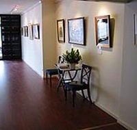 Peter Walker Fine Art - Port Augusta Accommodation