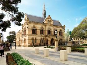 University Collections - Port Augusta Accommodation 0
