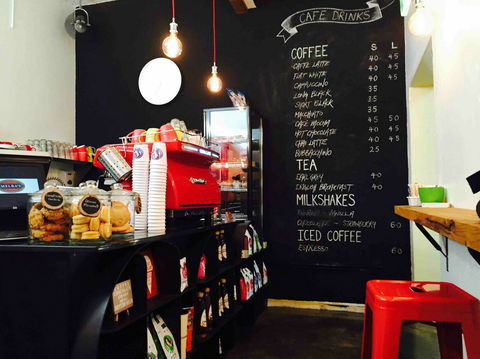 Melbas Chocolate & Confectionary - Port Augusta Accommodation 1