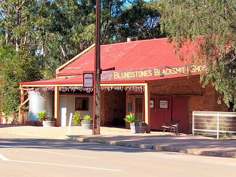 Bluey Blundstones Heritage Accommodation - Port Augusta Accommodation 2