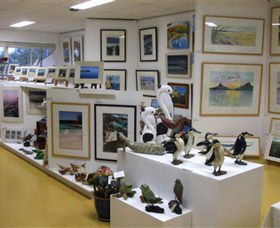Huskisson Gallery And Picture Framing - Port Augusta Accommodation 0