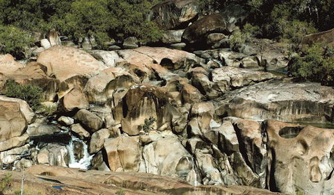 Macintyre Falls Lookout - Port Augusta Accommodation 2