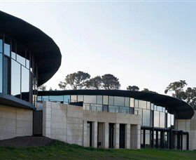 Port Phillip Estate - Port Augusta Accommodation 1