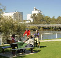 Avon River - Port Augusta Accommodation