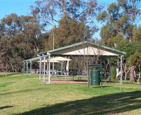 Gum Bend Lake - Port Augusta Accommodation 2