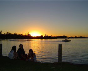 Gum Bend Lake - Port Augusta Accommodation 7