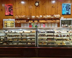 Strathy Hot Bread - Port Augusta Accommodation 0