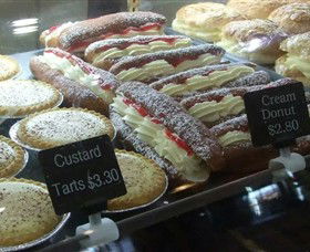 Strathy Hot Bread - Port Augusta Accommodation 1
