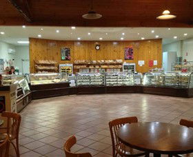 Strathy Hot Bread - Port Augusta Accommodation 2