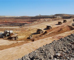 NSW Modern Mining Trail - Port Augusta Accommodation 3