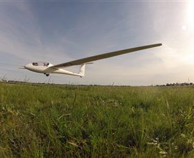 Gliding Over Benalla - Port Augusta Accommodation 5