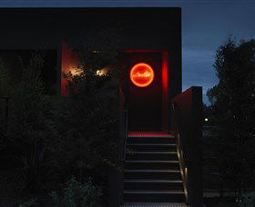 Luckyâ€™s Speakeasy - Port Augusta Accommodation 0