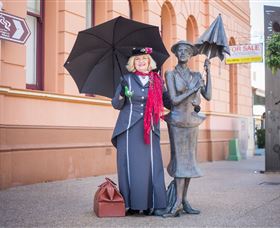 Maryborough Town Hall Green - Port Augusta Accommodation 2