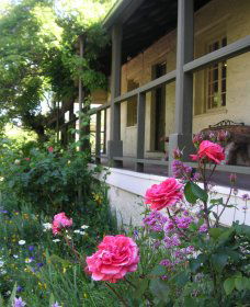 Raglan Gallery And Cultural Centre - Port Augusta Accommodation 2