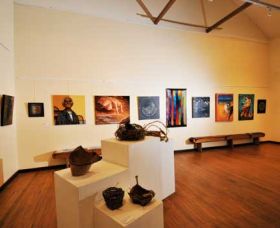 Blue Knob Hall Gallery And Cafe - Port Augusta Accommodation 0