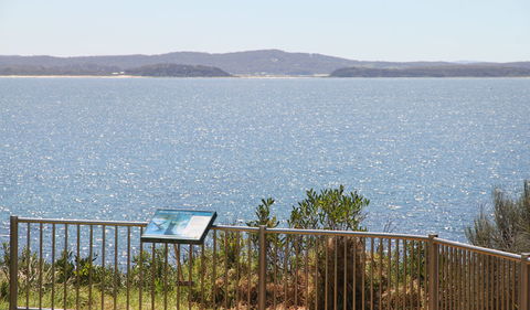 Moruya Heads Lookout - Port Augusta Accommodation 3