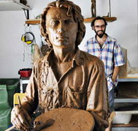 Damien Lucas Sculpture and Design - Port Augusta Accommodation