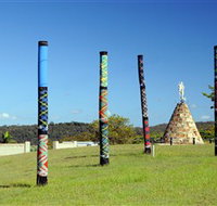 Maclean Tartan Power Poles - Port Augusta Accommodation