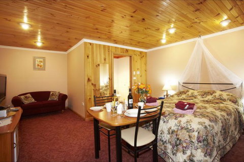 NorthEast Restawhile Bed And Breakfast - Port Augusta Accommodation 9