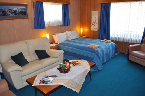 Sages Haus Bed And Breakfast - Port Augusta Accommodation 3