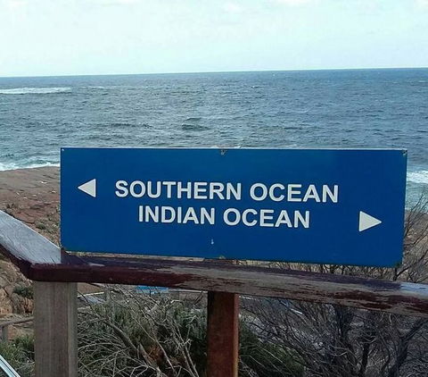 Margaret River, Caves, Wine And Cape Leeuwin Lighthouse Tour From Perth - Port Augusta Accommodation 3