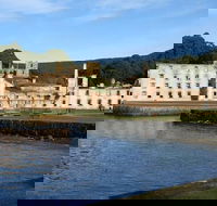 Small-Group Tour from Hobart Tasmania Convict Trail and Port Arthur Day Trip - Port Augusta Accommodation