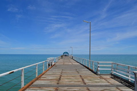 Adelaide Like A Local: Customized Guided Tour - Port Augusta Accommodation 2