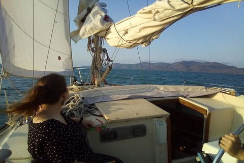 Townsville Early Morning Sailing Cruise Boat Tour - Port Augusta Accommodation 6