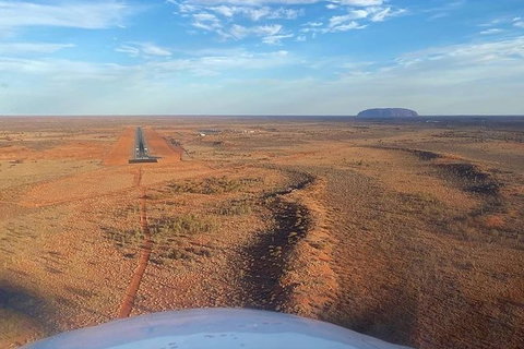 Scenic Flight: Uluru Rock Blast - Port Augusta Accommodation 3