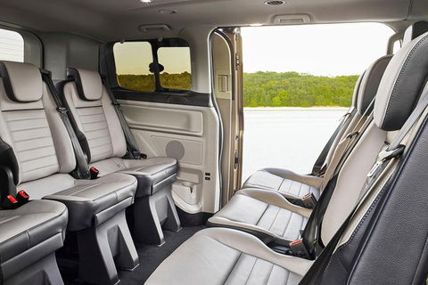 Arrival Private Transfer Sydney Airport SYD To Sydney In Luxury Van V Class - Port Augusta Accommodation 4