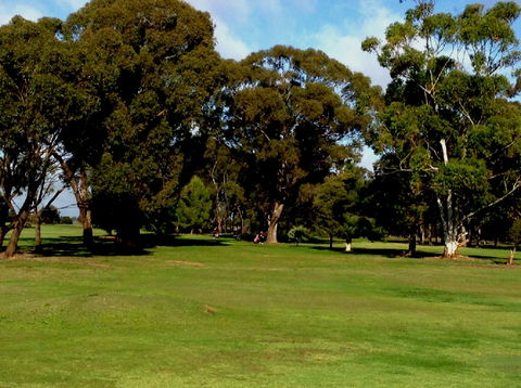 Nathalia Golf Club - Port Augusta Accommodation 2