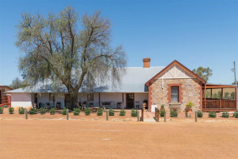 Slater Homestead - Port Augusta Accommodation 0