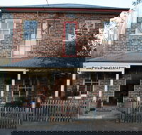 Bay Tree Gallery - Port Augusta Accommodation