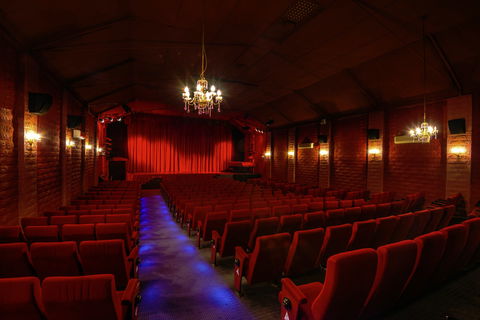 Avoca Beach Picture Theatre - Port Augusta Accommodation 1